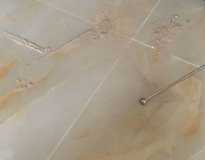 苍溪瓷砖空鼓维修公司分享粘合剂选择不当在瓷砖铺贴过程中可能导致以下问题